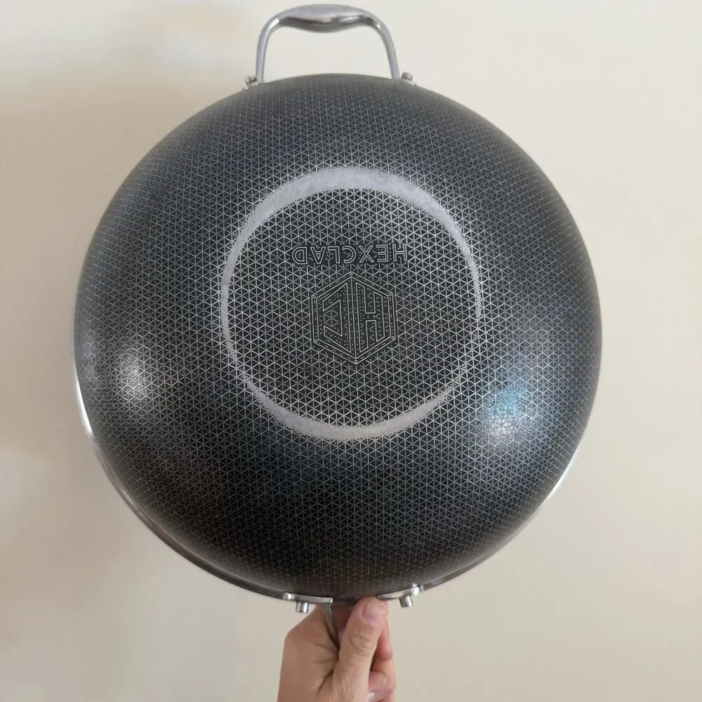 HexClad Hybrid Nonstick 12-in Wok Frying Pan (No Lid) USED *see Pictures*
